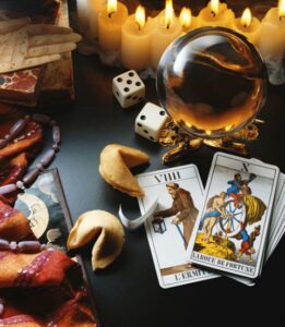 gypsy tarot reader